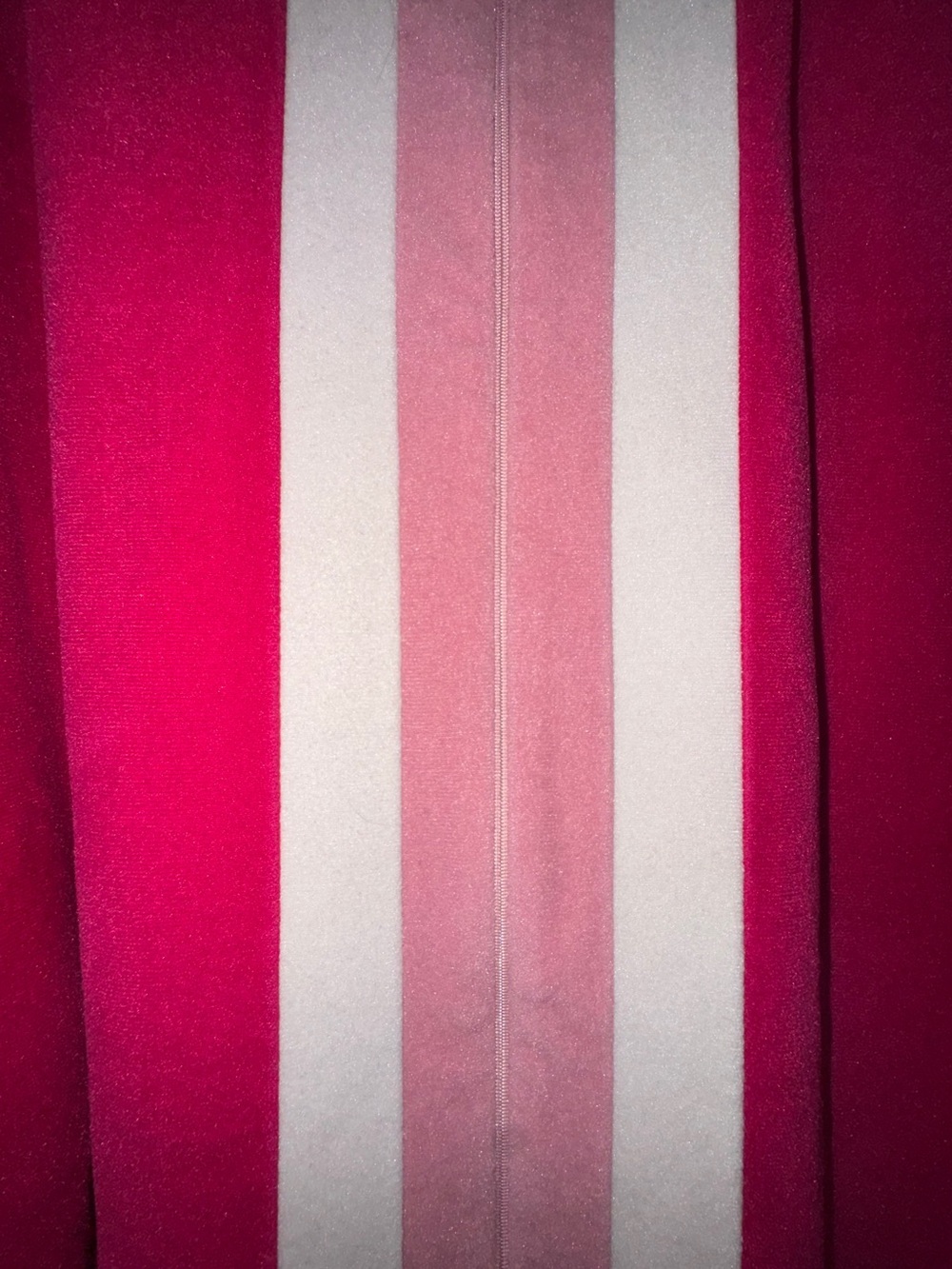 Vintage Vanity Fair Women's Fuchsia, Pink & Cream House Coat Size 18 XXL - Picture 5 of 11